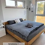 Moderne Doppelhaushaelfte Mit 3 Sz In Der Naehe Vom Scharmuetzelsee-seperat&naturnah Apartment
