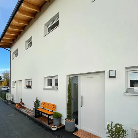 Moderne Doppelhaushaelfte Mit 3 Sz In Der Naehe Vom Scharmuetzelsee-seperat&naturnah شقة *