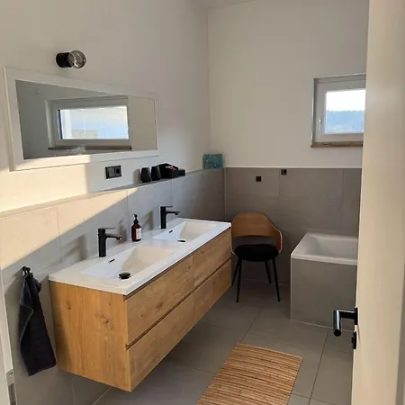 Holiday home Modernes Mit 3 Schlafzimmern In Der Naehe Vom Scharmuetzelsee Wendisch Rietz