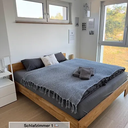 Moderne Doppelhaushaelfte Mit 3 Sz In Der Naehe Vom Scharmuetzelsee-seperat&naturnah شقة