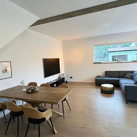 Moderne Doppelhaushaelfte Mit 3 Sz In Der Naehe Vom Scharmuetzelsee-seperat&naturnah شقة
