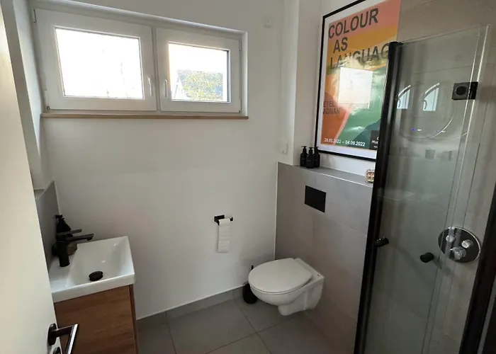 Moderne Doppelhaushaelfte Mit 3 Sz In Der Naehe Vom Scharmuetzelsee-seperat&naturnah *